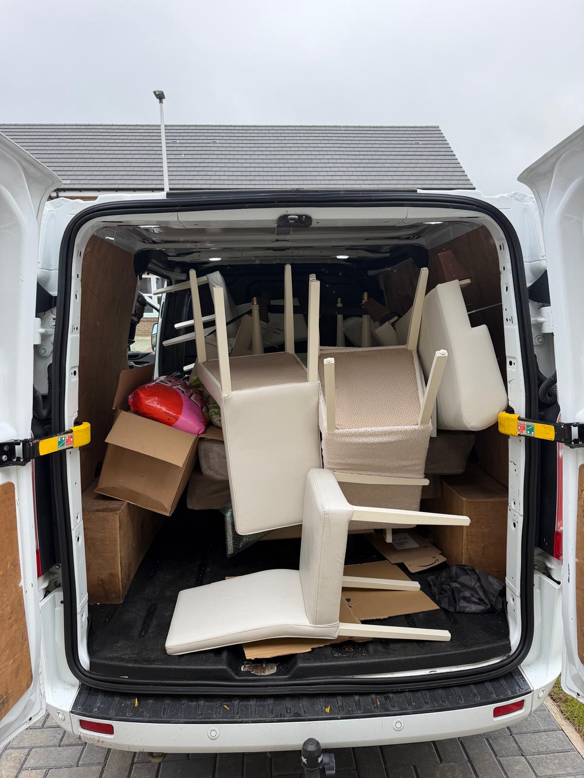 Courier delivery of furniture to a customer's home